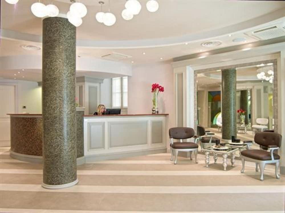 Hotel Centrale Best Western Signature Collection Tirano Exterior photo